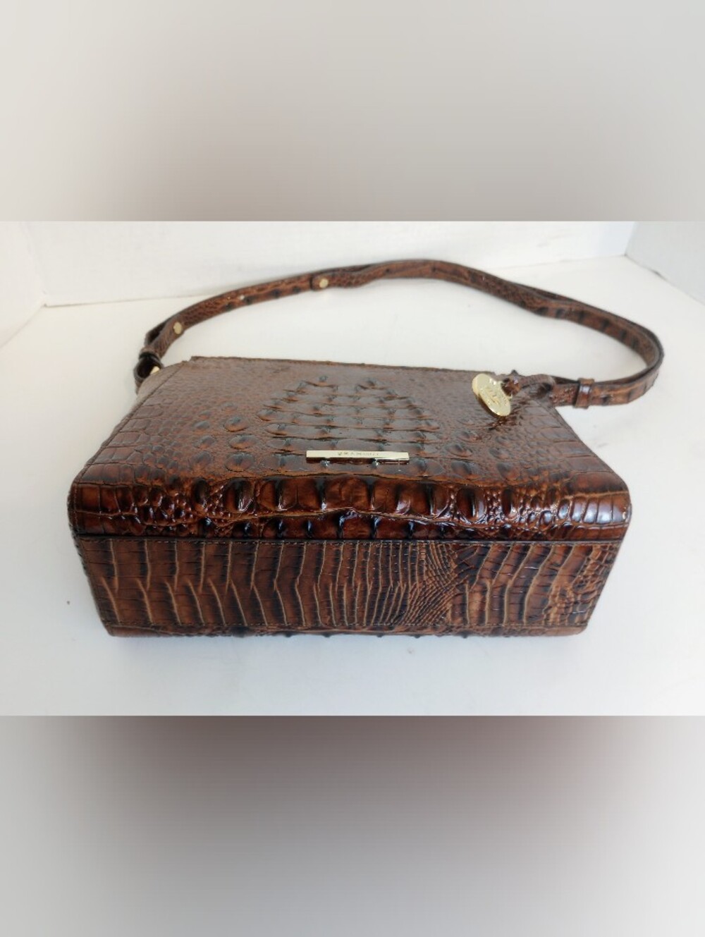 SOLD Brahmin Hillary Pecan Melbourne Croc Embossed Leather Crossbody Bag - Picture 9 of 13